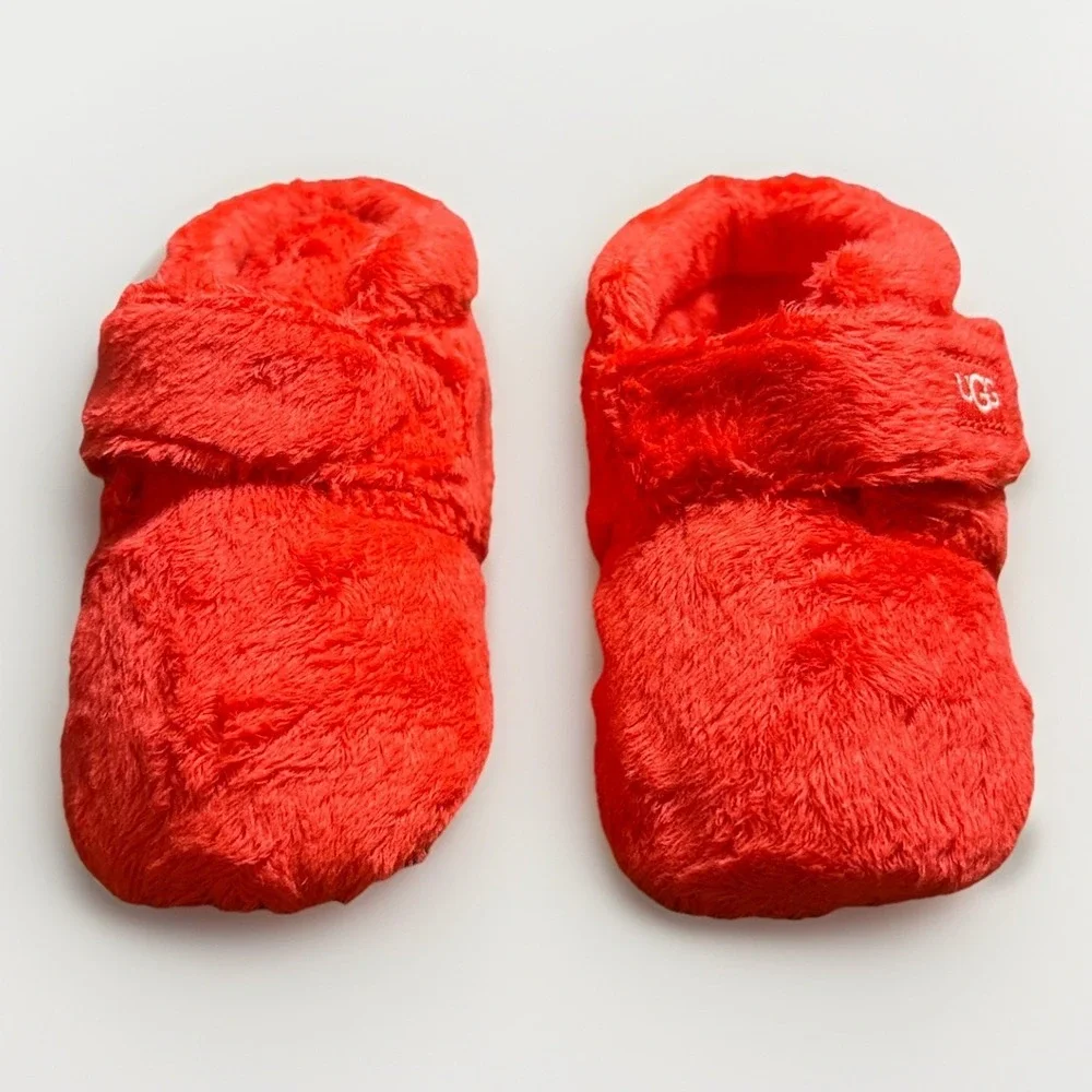 UGG Bixbee Baby Booties Ruby Red Soft Fleece Slippers Size 04/05